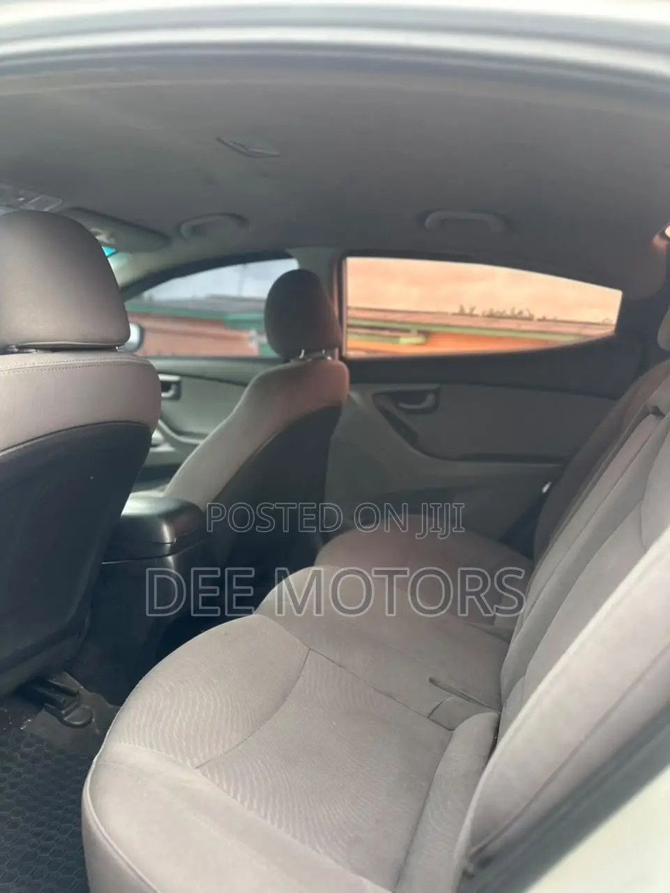 Hyundai Elantra 2015 Silver