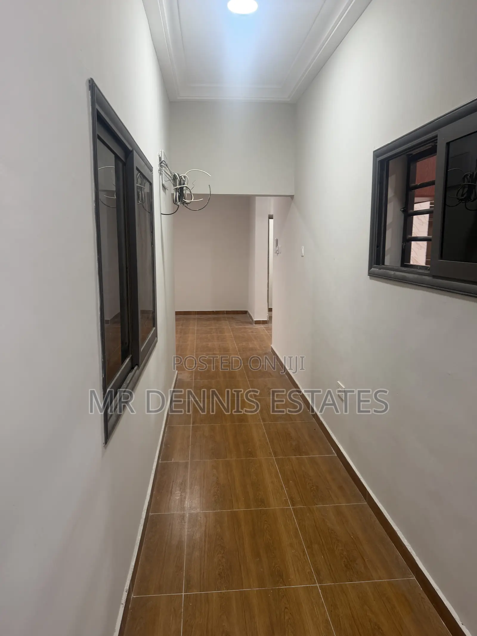 3bdrm Apartment in Westhills Mall for rent