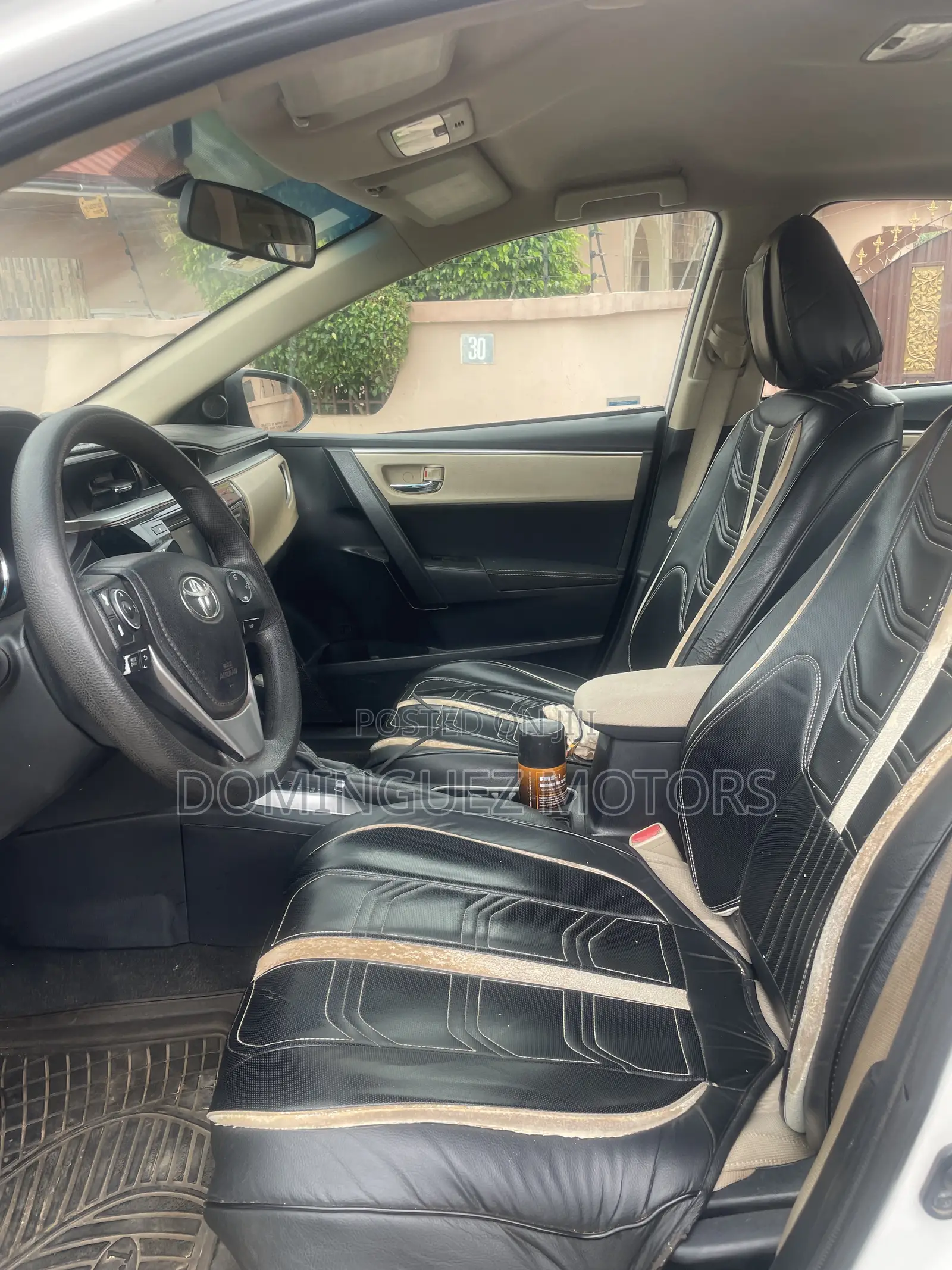 Toyota Corolla 2014 White