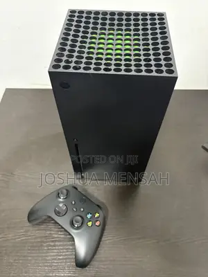 Xbox Series X With One Controller and Games