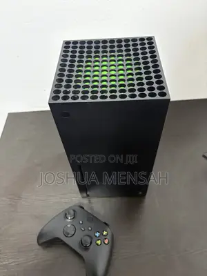 Xbox Series X With One Controller and Games