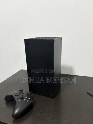 Xbox Series X With One Controller and Games