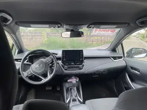 Toyota Corolla 2020 White