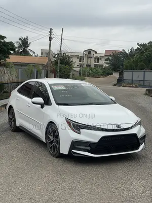 Toyota Corolla 2020 White