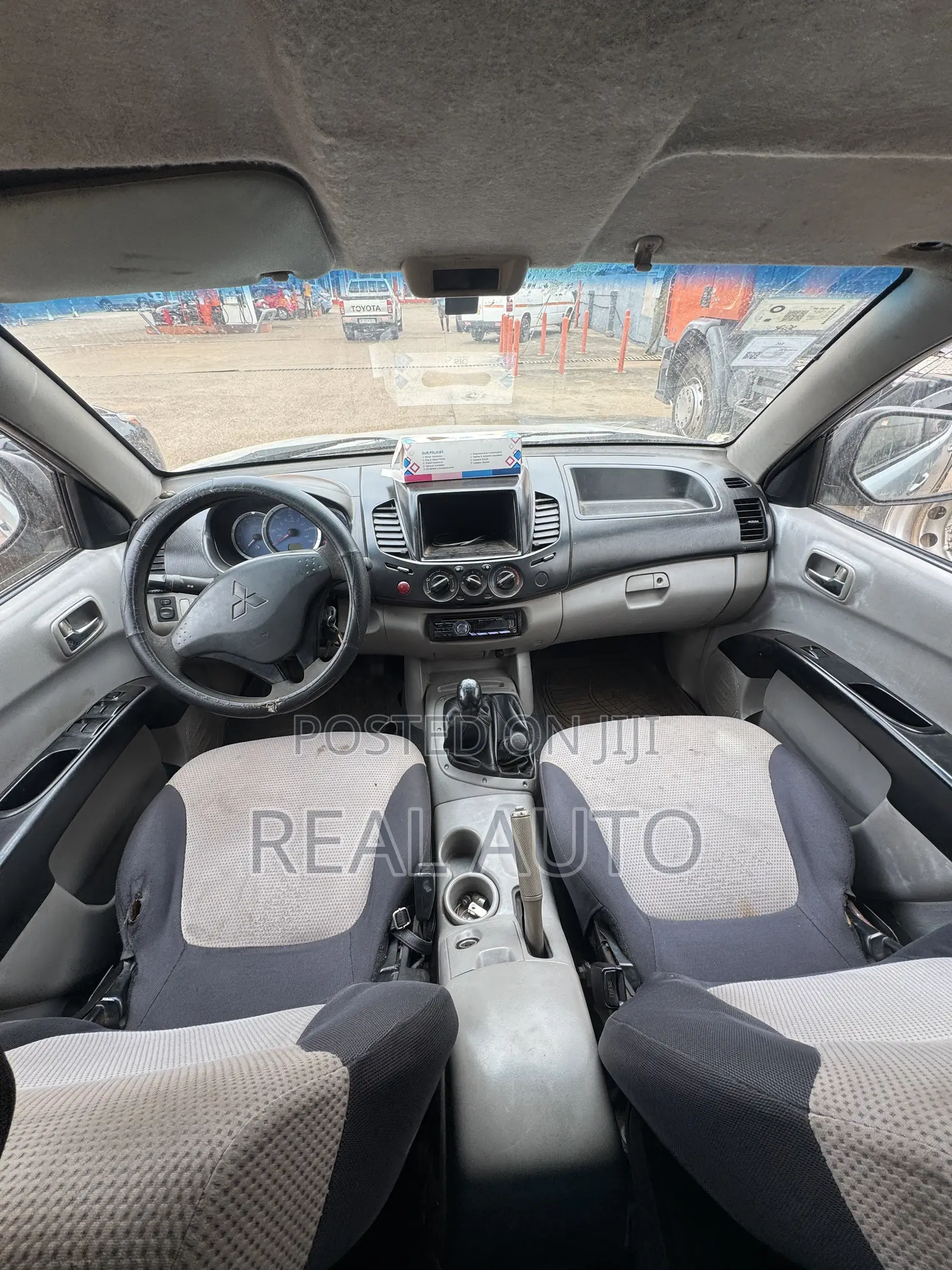 Mitsubishi L200 2008 Silver