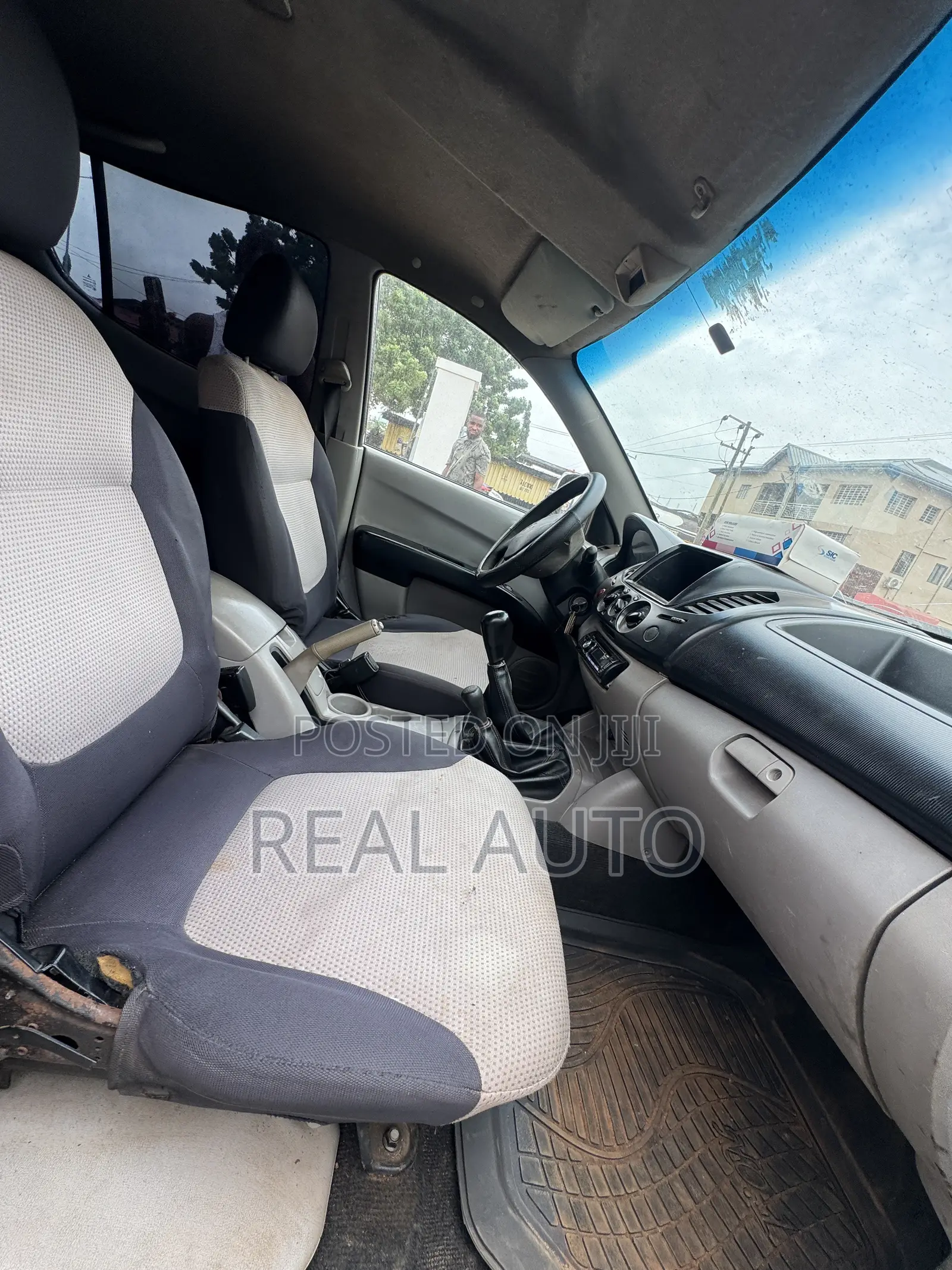 Mitsubishi L200 2008 Silver