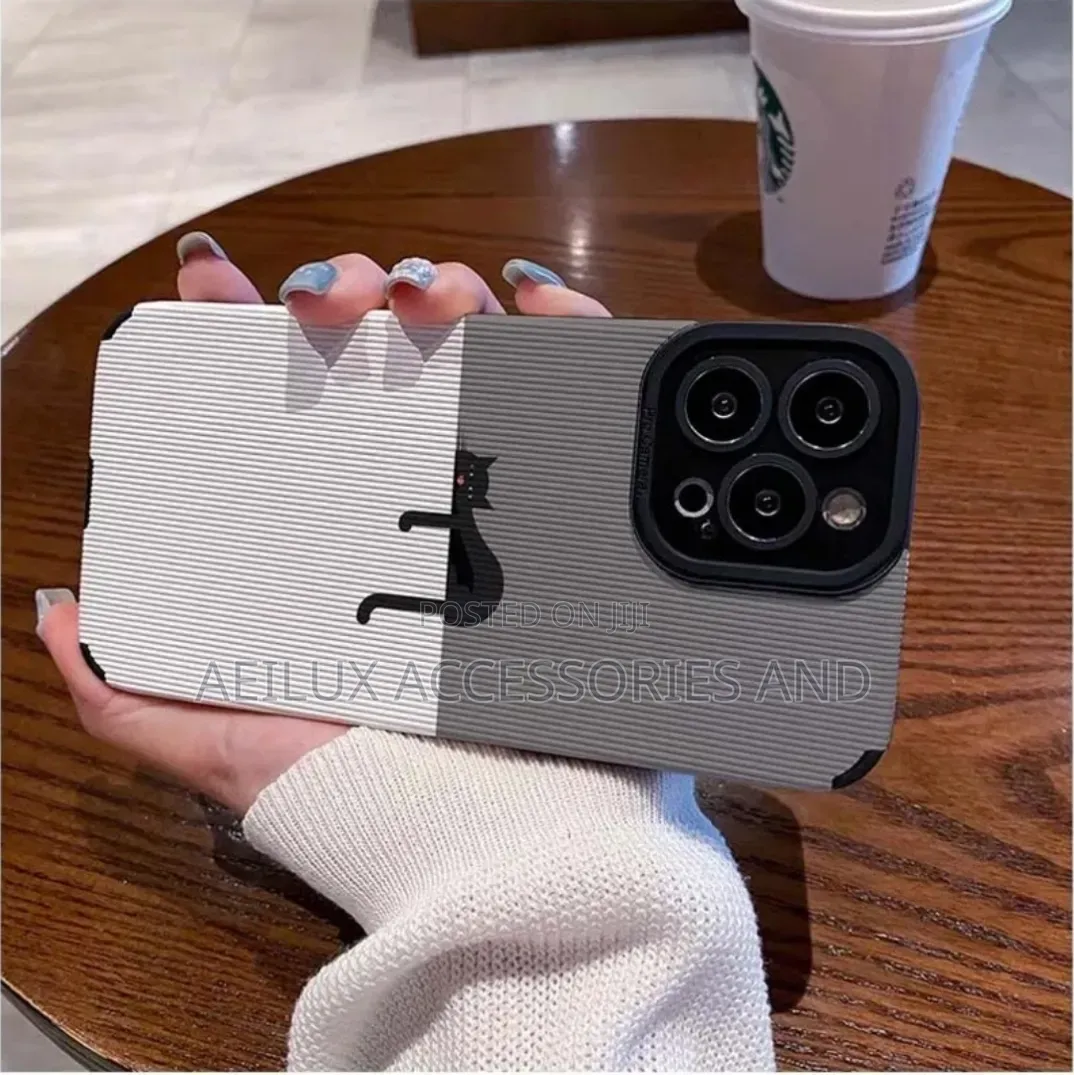 iPhone Minimalist Cases