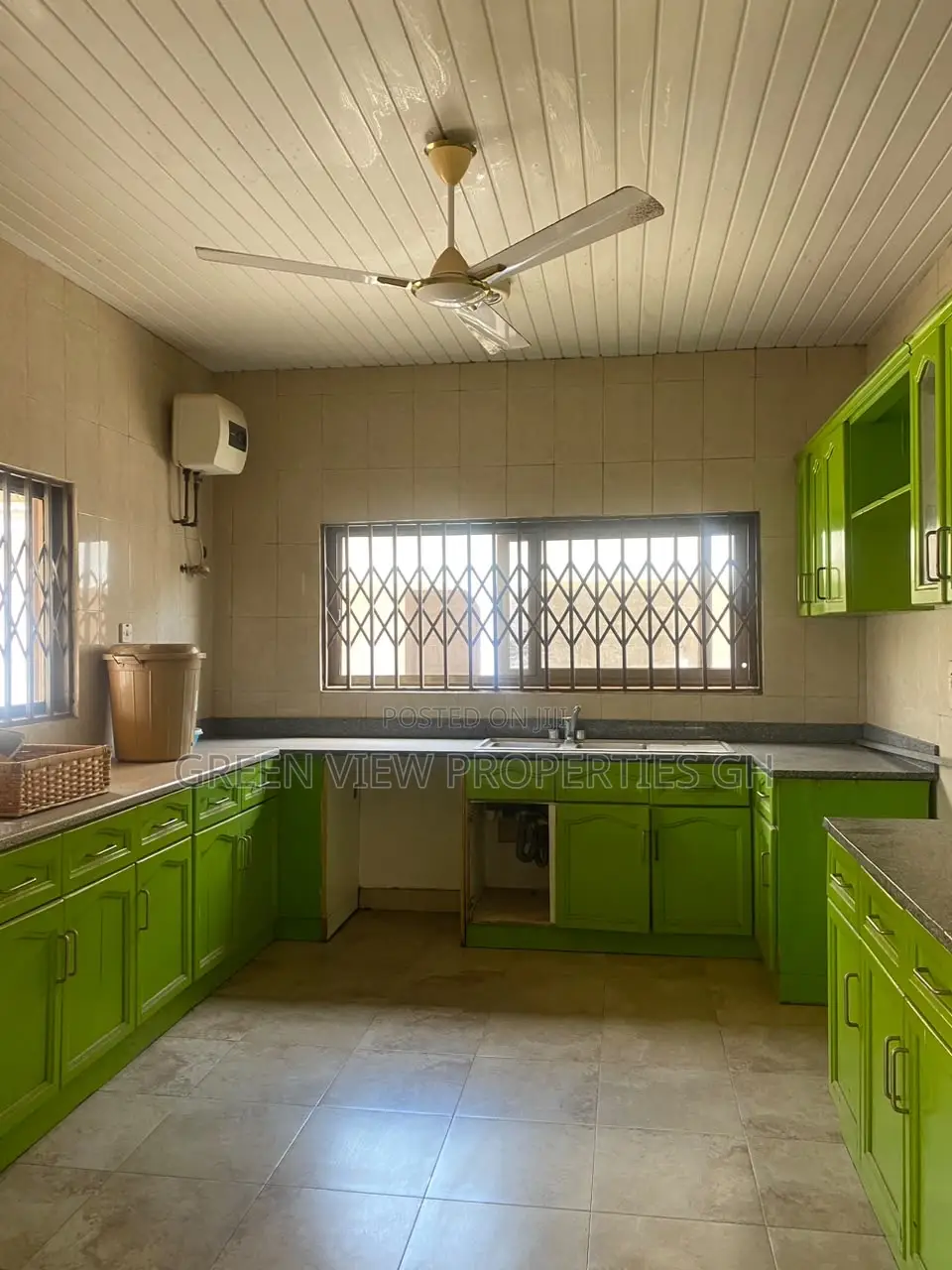 4bdrm House in Oyarifa for rent