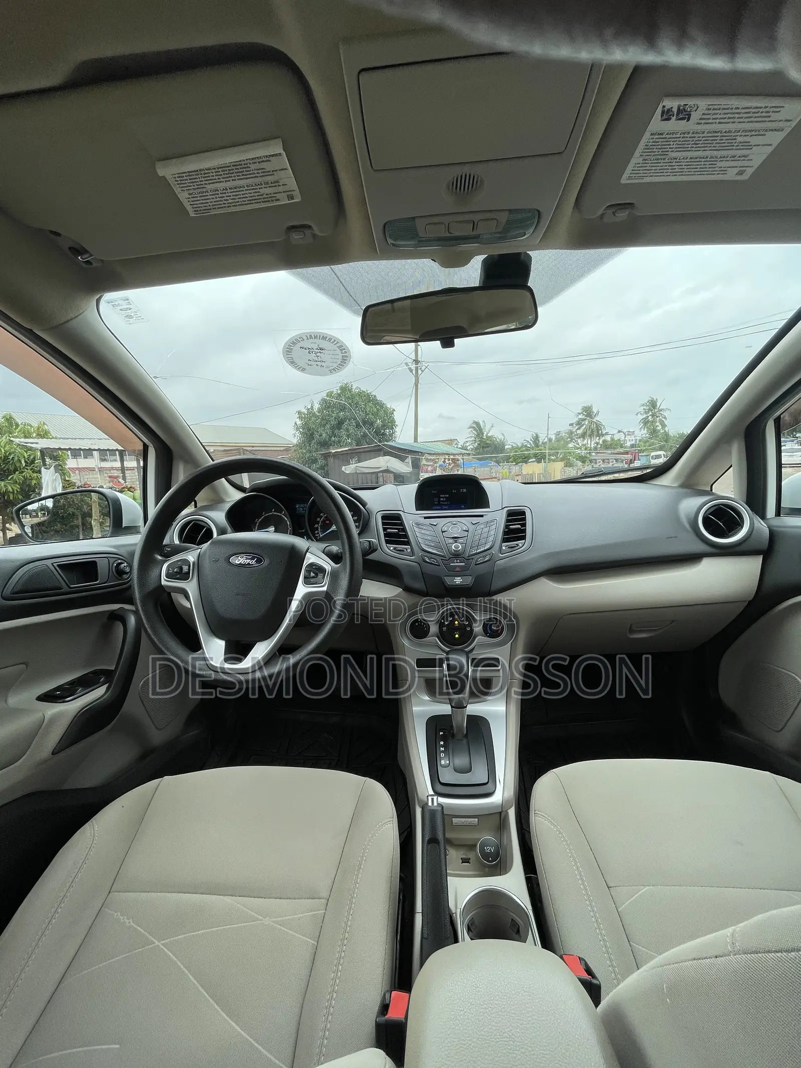 Ford Fiesta SE Sedan 2019 White