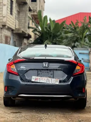 Honda Civic EX Sedan 2019 Gray