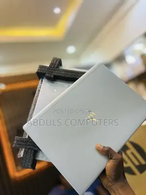 New Laptop HP EliteBook 745 G6 8GB AMD Ryzen 5 SSD 256GB