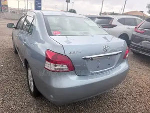 Toyota Belta 2013 Blue