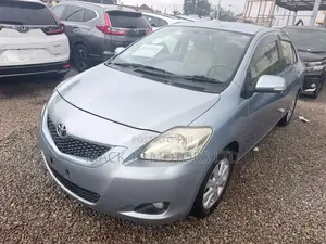 Toyota Belta 2013 Blue