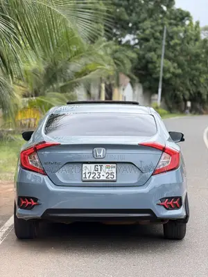 Honda Civic EX 4dr Sedan (2.0L 4cyl) 2017 Blue