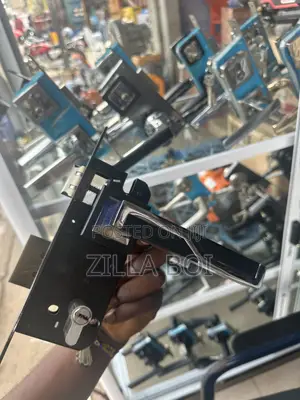 Seperate Black Lock