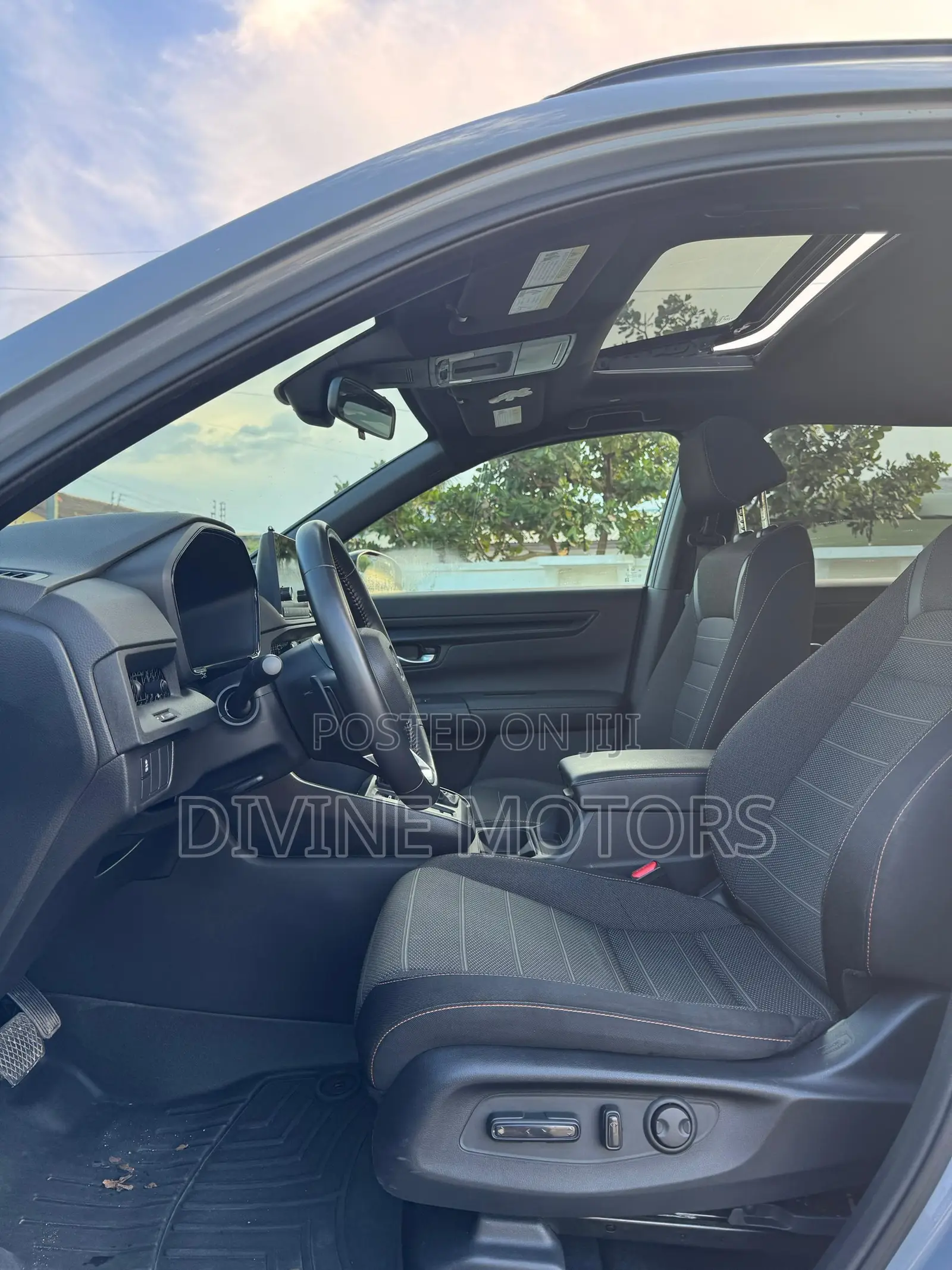 Honda CR-V 2024 Gray