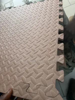 Puzzle Floor Mats/ Gym Mats (4pcs)