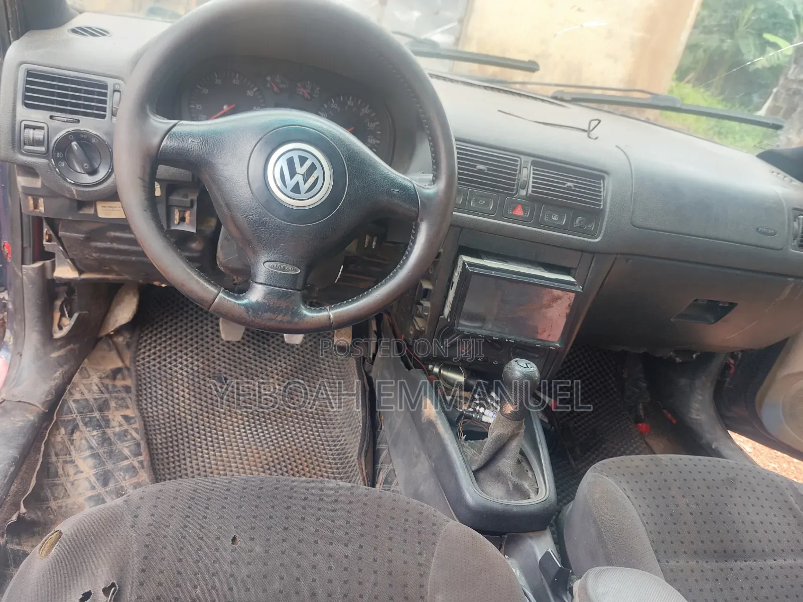 Volkswagen Golf 2004 Blue