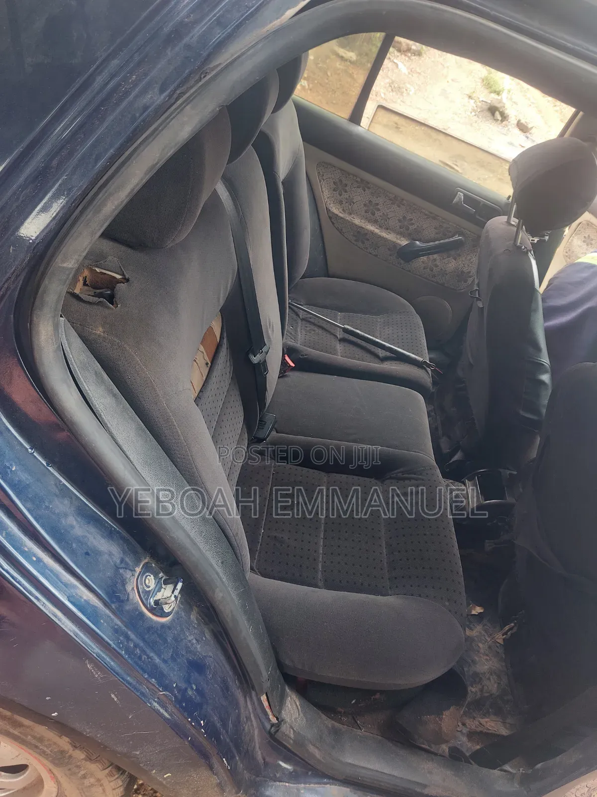 Volkswagen Golf 2004 Blue