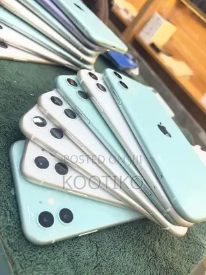New Apple iPhone 11 128 GB Green