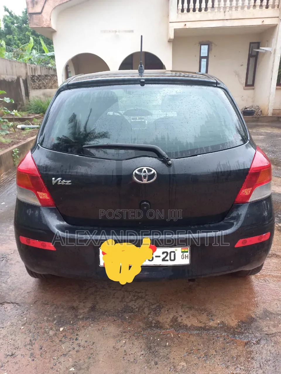 Toyota Vitz 1.3 AWD 3dr 2010 Black
