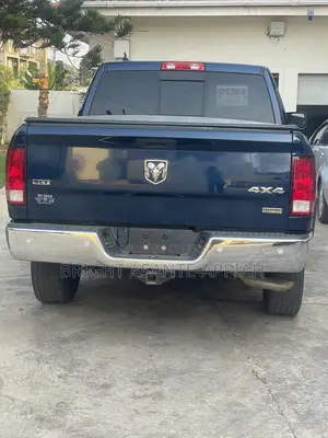 RAM 1500 2019 Blue