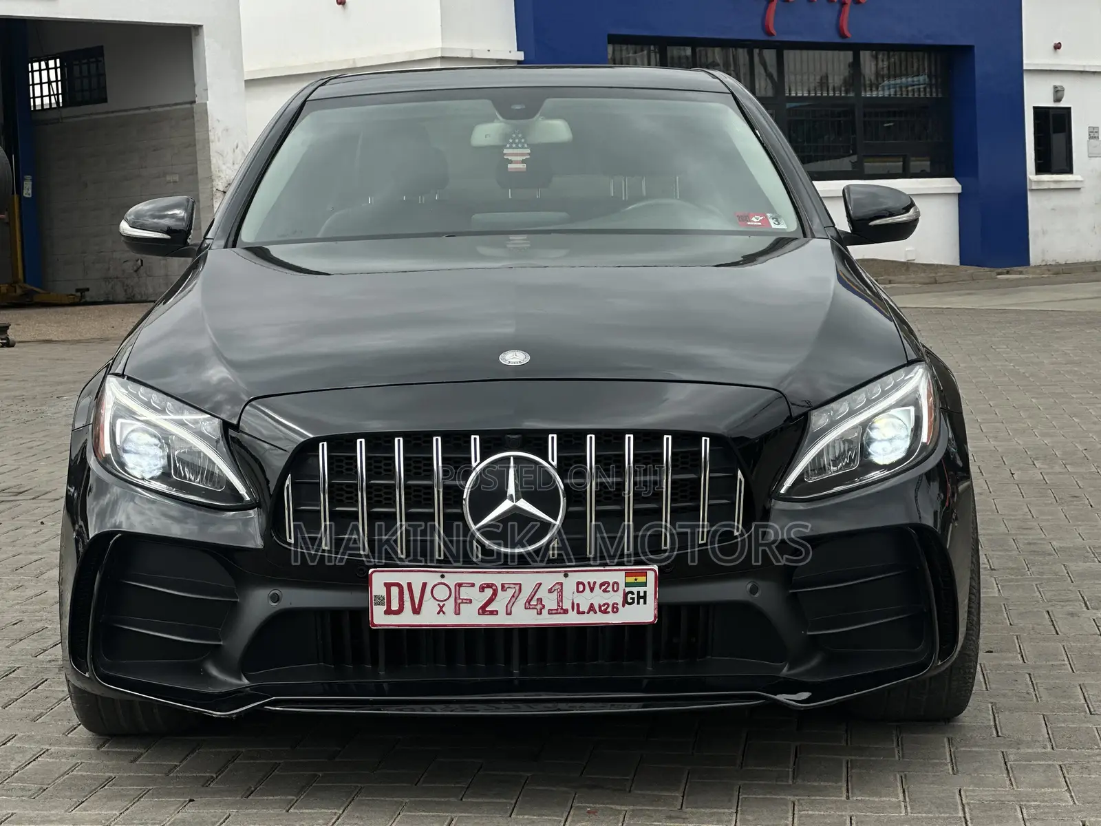 Mercedes-Benz C300 Luxury 4dr AWD 4Matic Sedan (2.0L 4cyl 7A) 2015