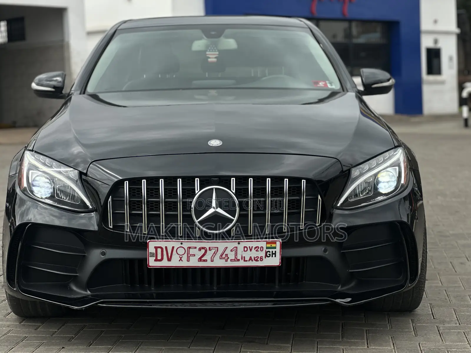 Mercedes-Benz C300 Luxury 4dr AWD 4Matic Sedan (2.0L 4cyl 7A) 2015