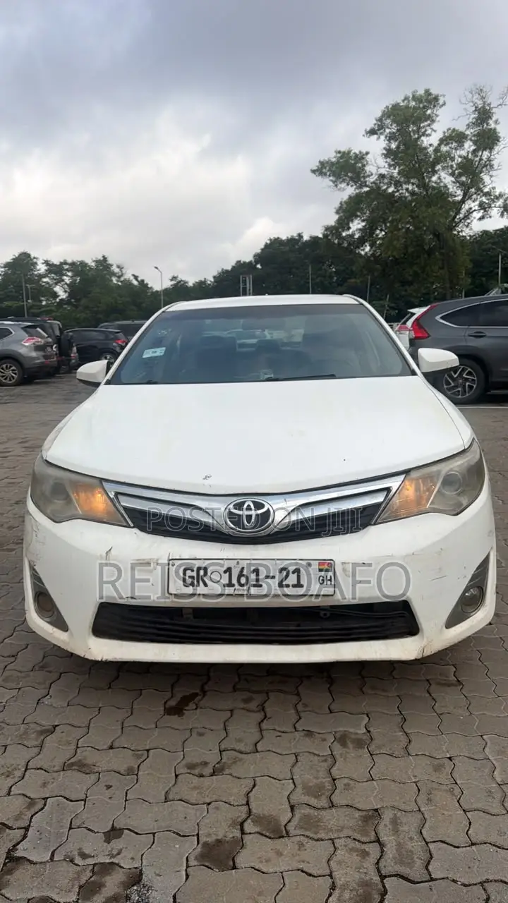 Toyota Camry L 4dr Sedan (2.5L 4cyl 6A) 2014 White