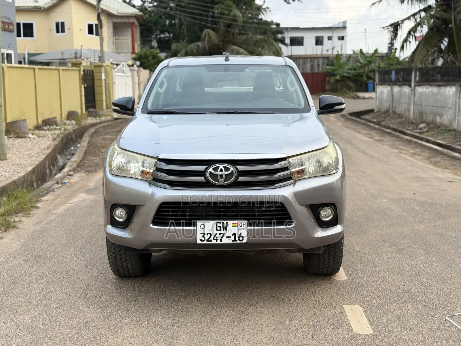 Toyota Hilux Revo Double Cab Petrol 2.7 AWD 2016 Silver