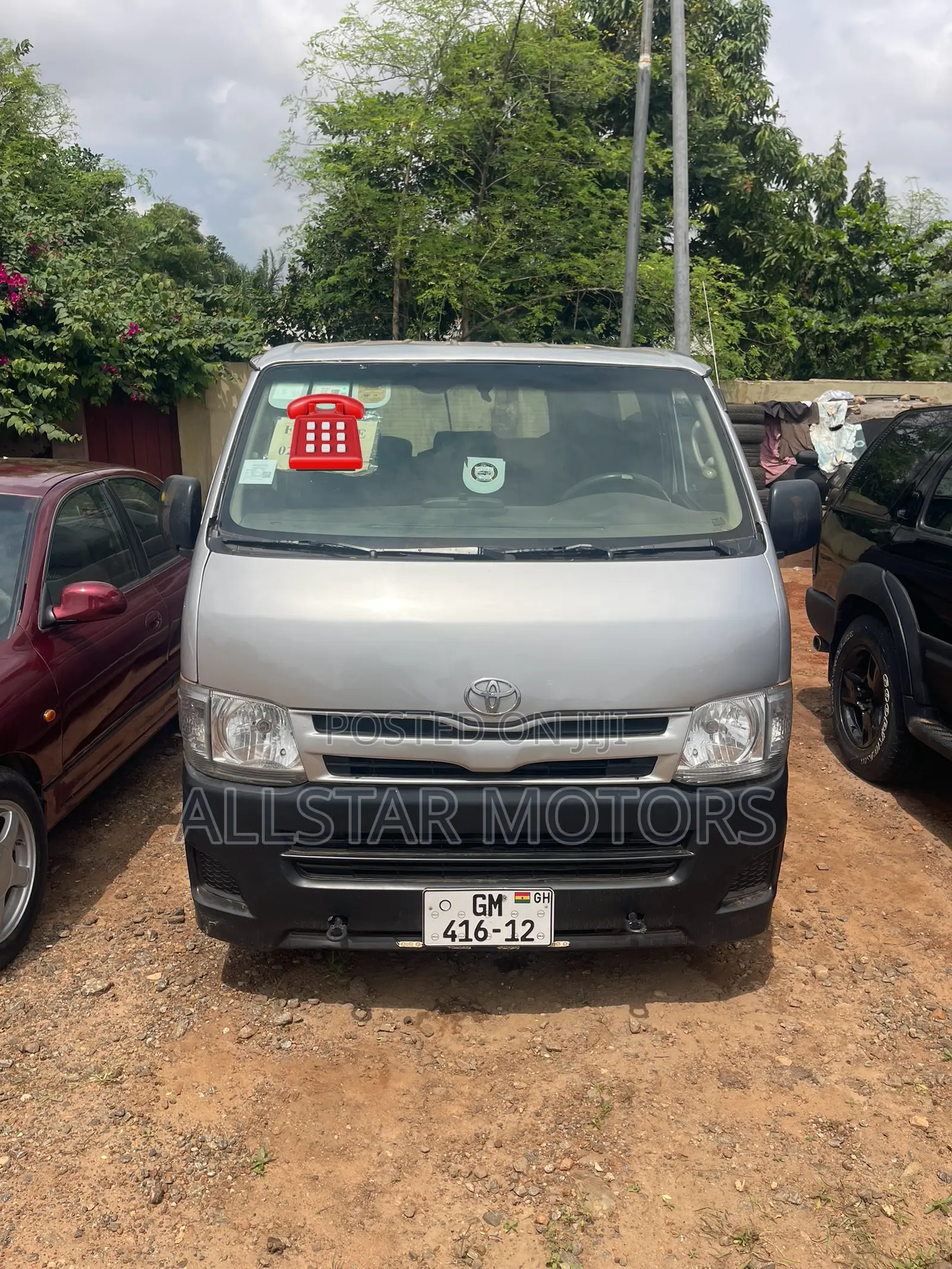 Toyota HiAce 2010 Grey