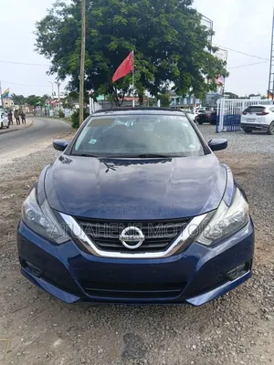 Nissan Altima 2017 Blue