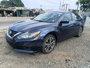 Nissan Altima 2017 Blue