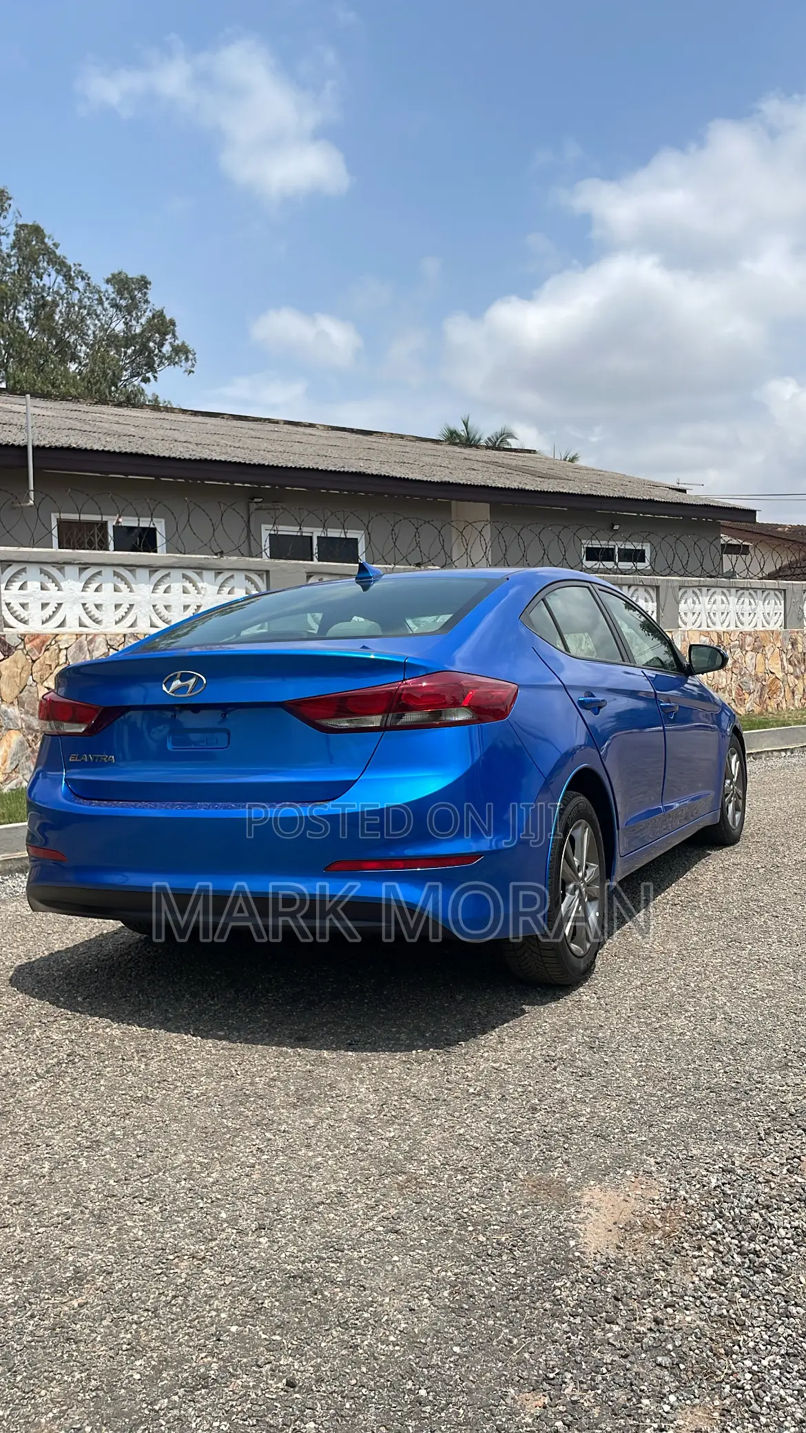 Hyundai Elantra 2017 Blue