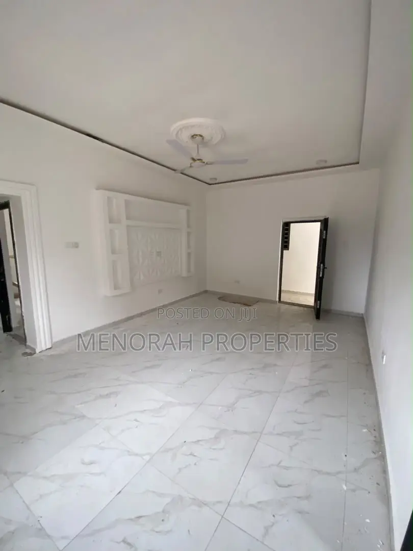 1bdrm Apartment in Botwe School for rent