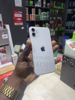 Apple iPhone 11 64 GB White