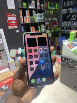 Apple iPhone 11 64 GB White