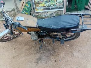Royal RY125 2021