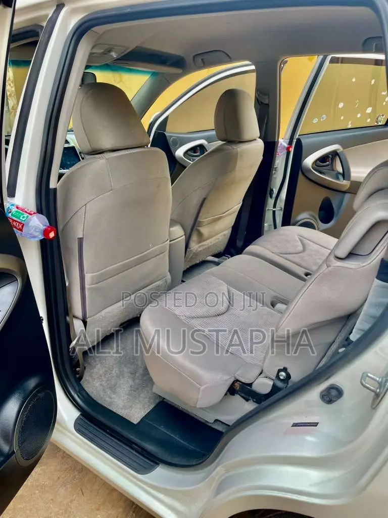 Toyota RAV4 Limited V6 4x4 2008 White