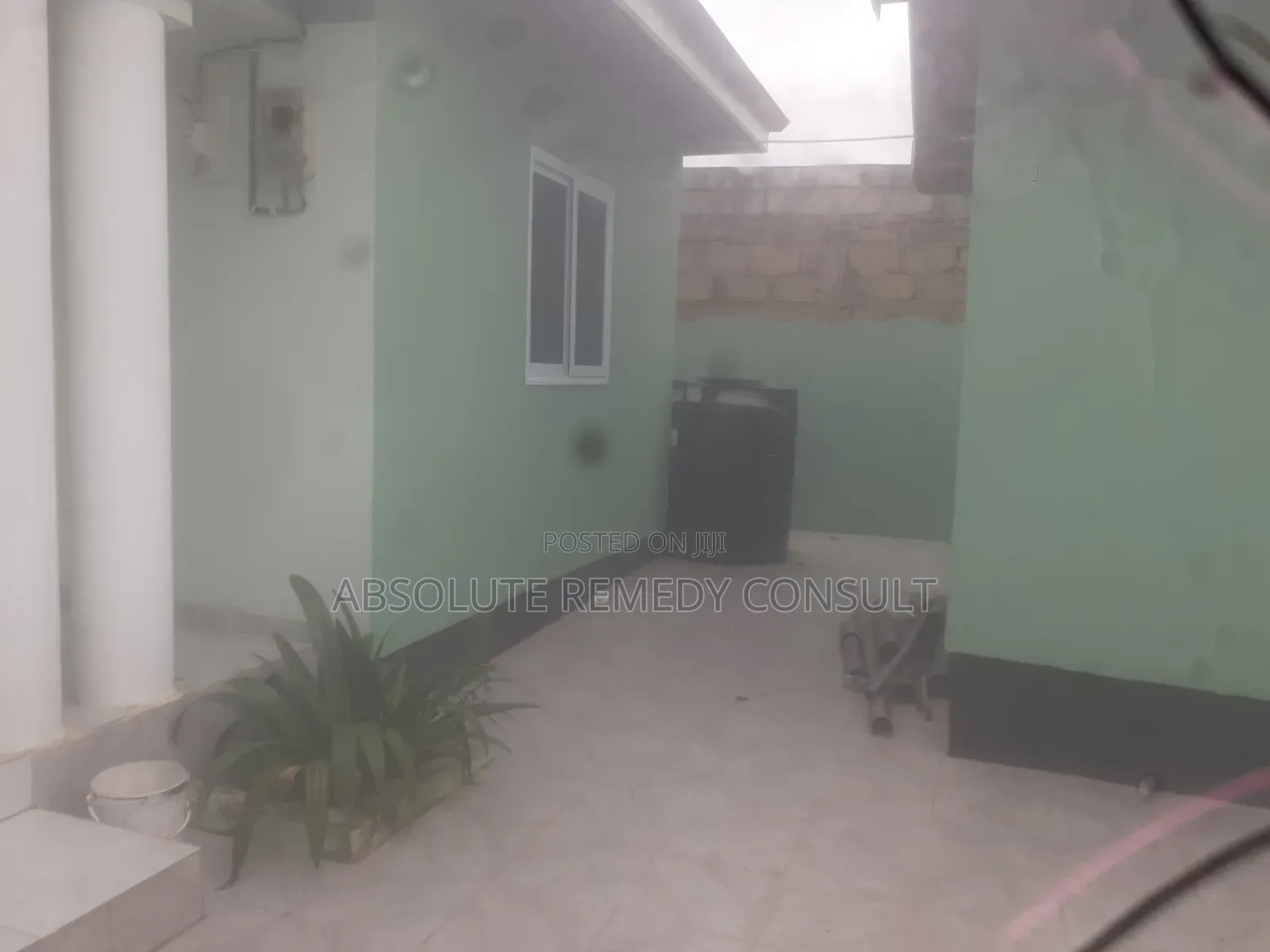 3bdrm House in Pokuase for sale