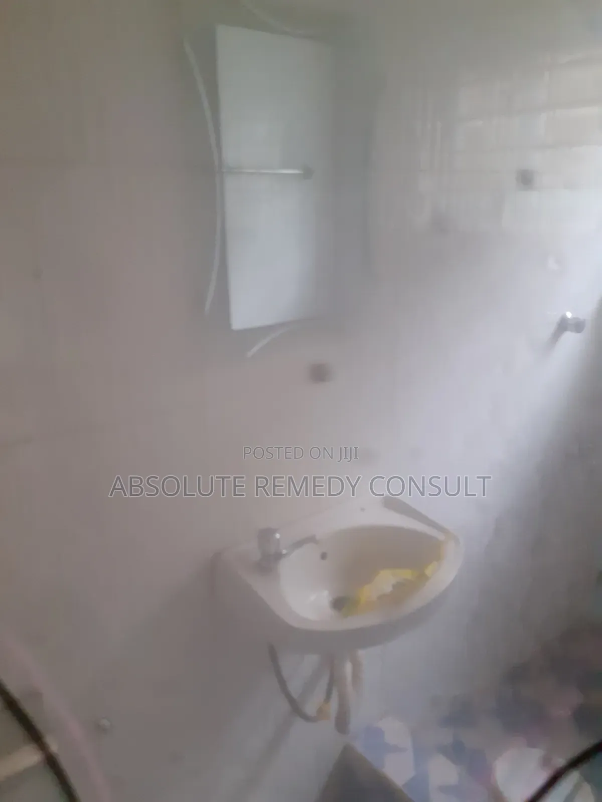 3bdrm House in Pokuase for sale