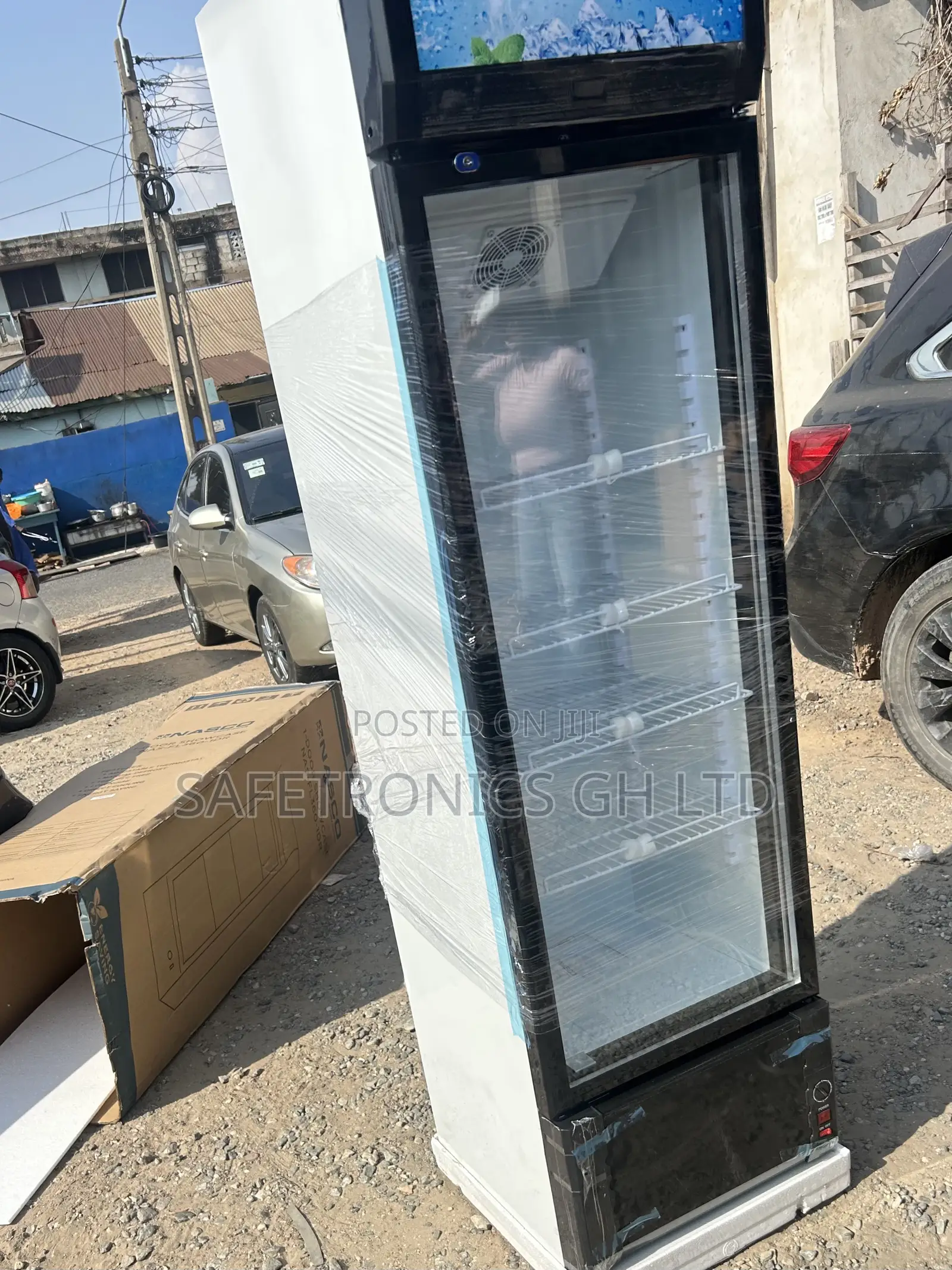 Just Grab New Nasco 298-Liter Display Fridge (NAS-FL360-1DR)