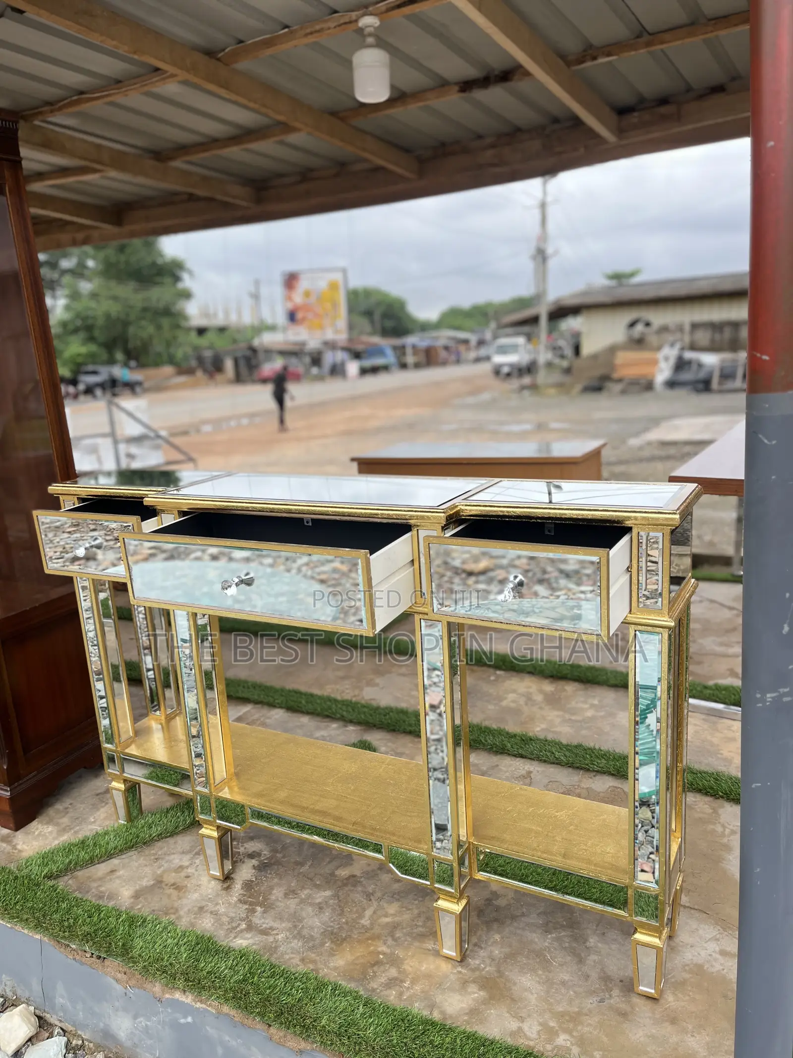 Slightly Used Golden Console Made in Uk Available for Sale.