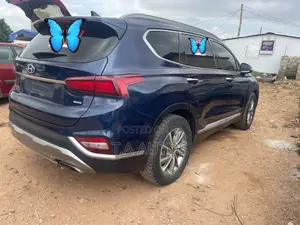 Hyundai Santa Fe SE AWD 2018 Blue