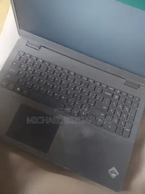 Laptop Dell Vostro 3500 8GB Intel Core i3 HDD 1T