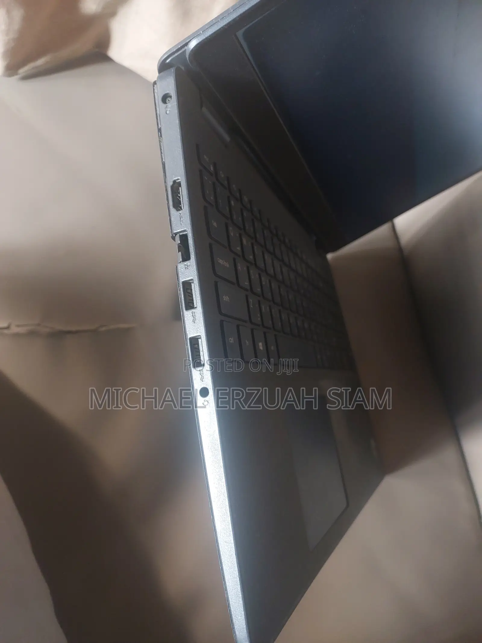 Laptop Dell Vostro 3500 8GB Intel Core i3 HDD 1T