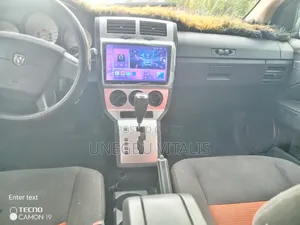 Dodge Caliber 1.8 L SXT 2009 Red