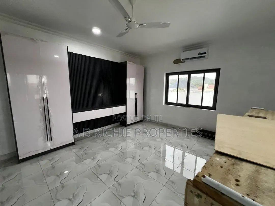 2bdrm Apartment in Ab Richie Properties, Police Station for rent