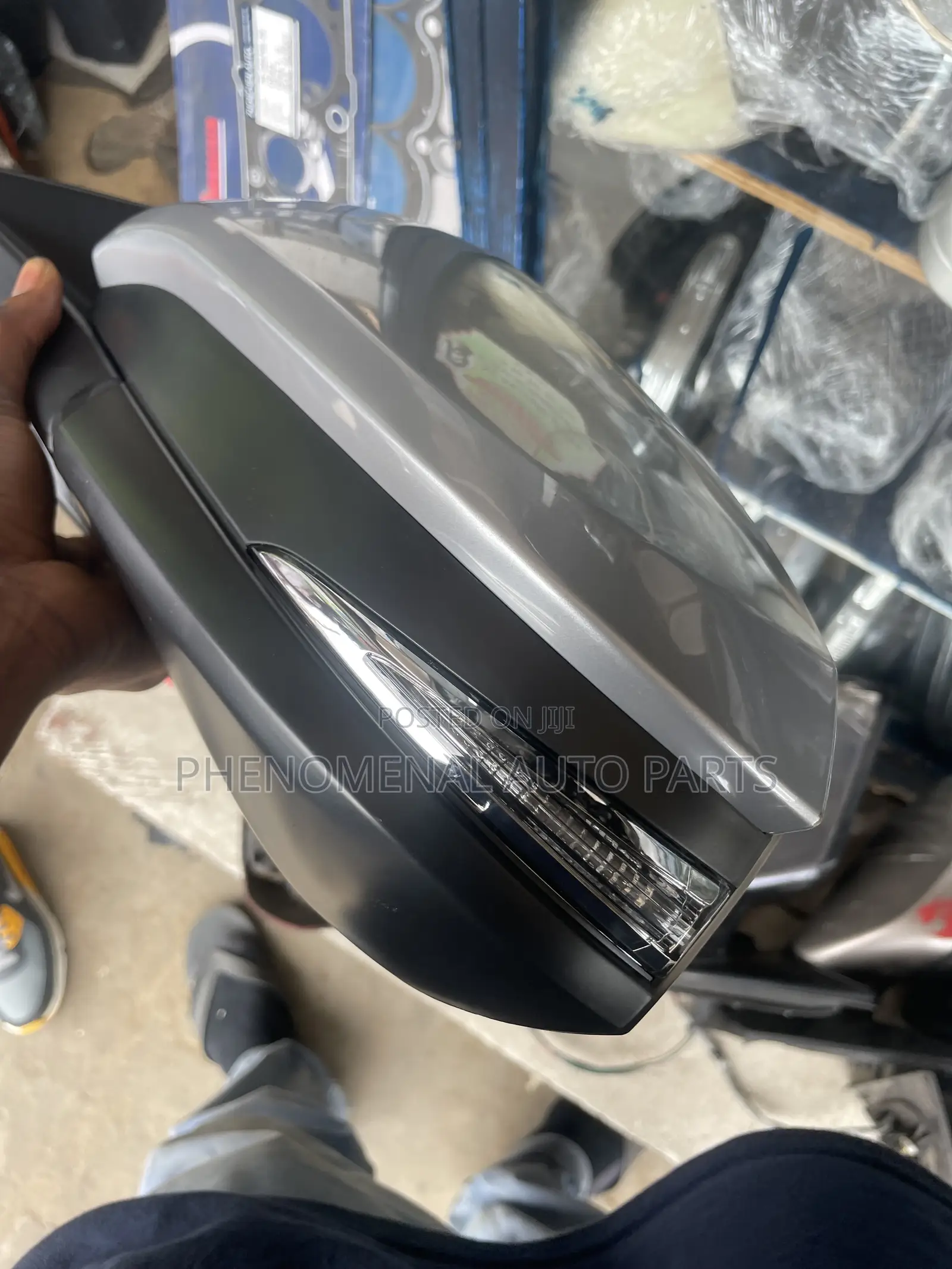 Toyota Highlander 2014-2019 Side Mirror With Light and Sensor
