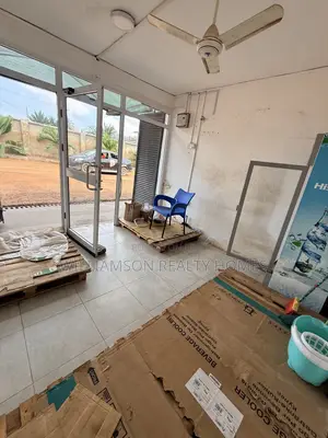 Road Side Shop/Store/Office Space/Showroom/Warehouse for Rent,spintex